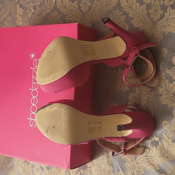 Fuchsia Platform Ankle Wrap Heels - Picture 7 of 10